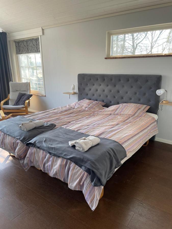 Goekboet Villa Broddetorp Екстериор снимка